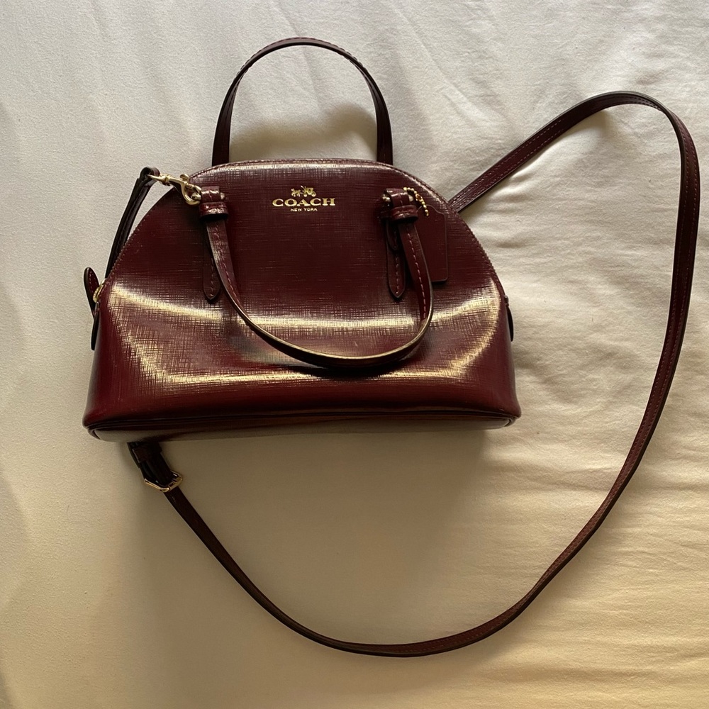 COACH Burgundy Leather Crossbody
